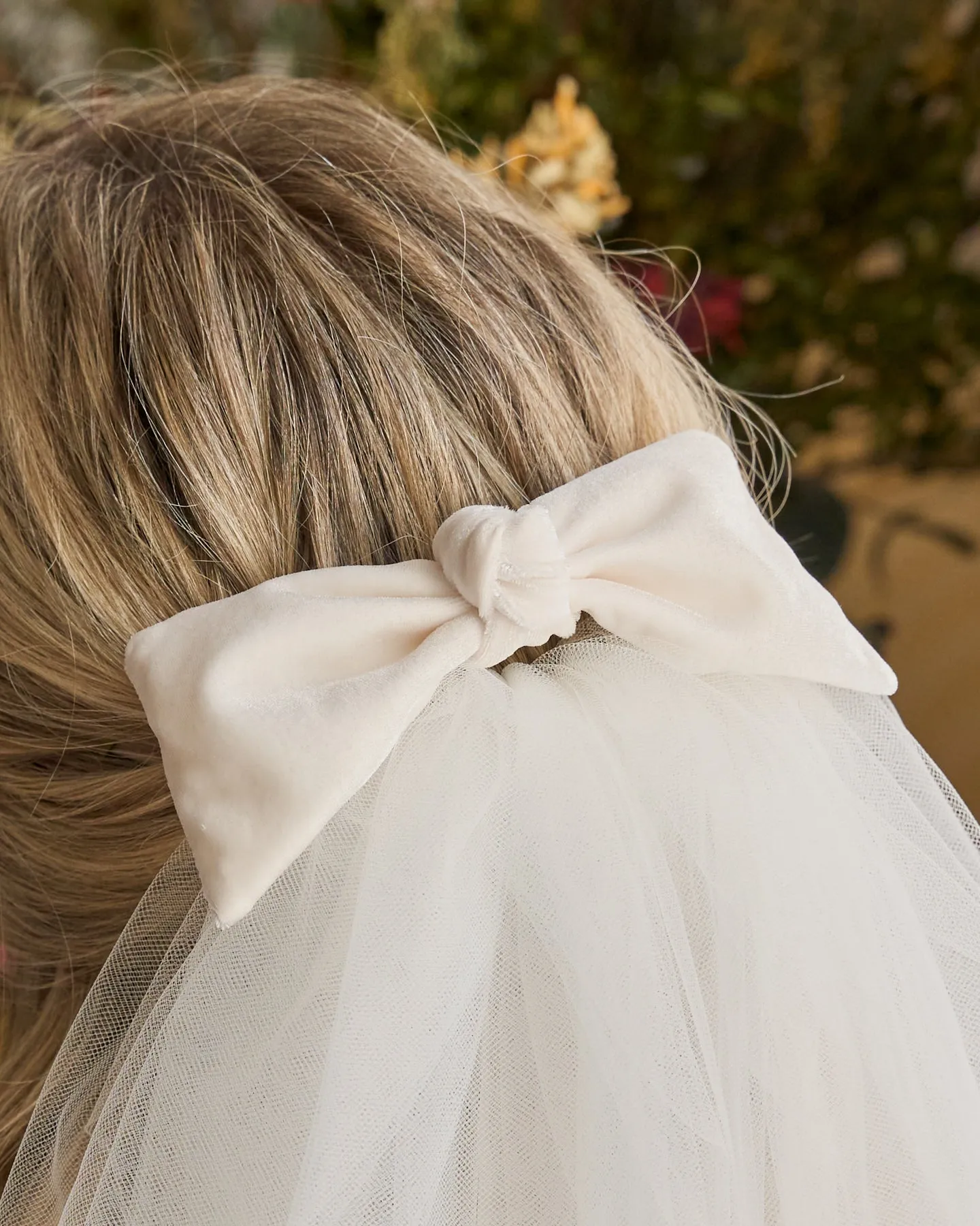 Alicia hair bow