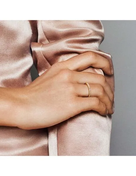 anillo pandora shine corazones