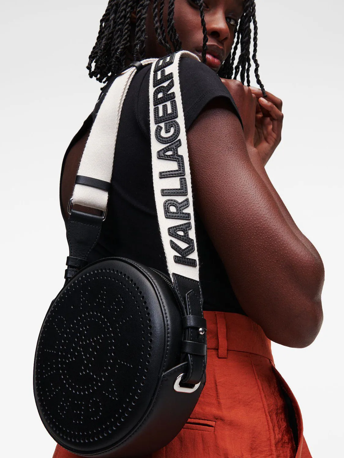 BANDOLERA PERFORADO KARL LAGERFELD