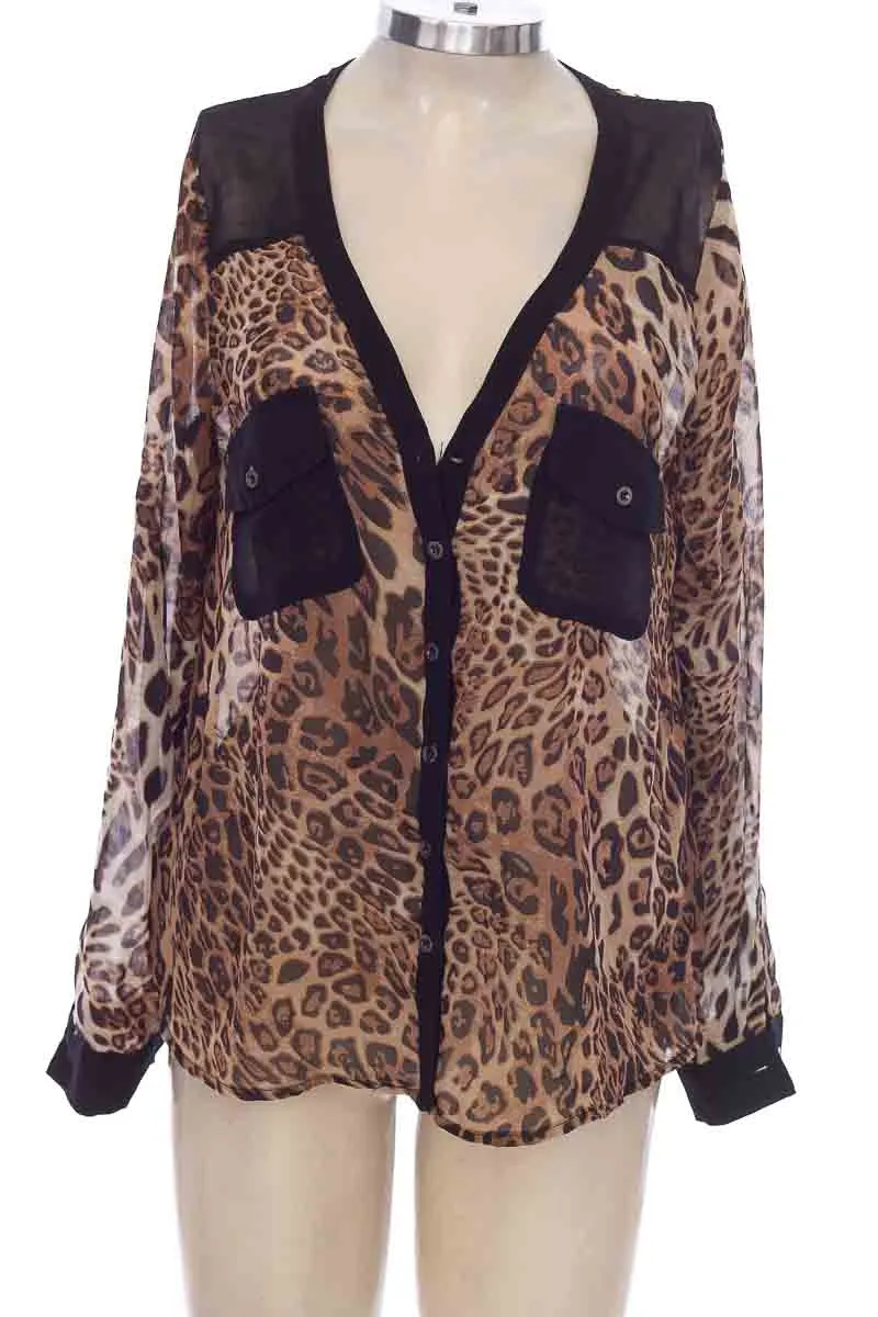 BLUSA COLOR CAFé  CLOSEANDO