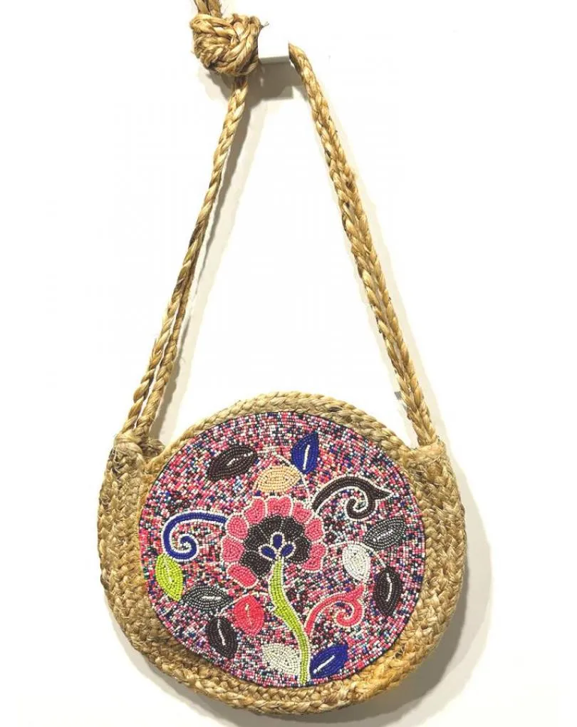 BOLSOS ORIGINALES DE MUJER PARA EL VERANO CON DIBUJOS DE ABALORIOS