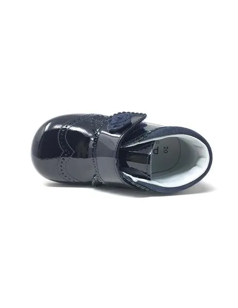 botin velcro charol azul marino