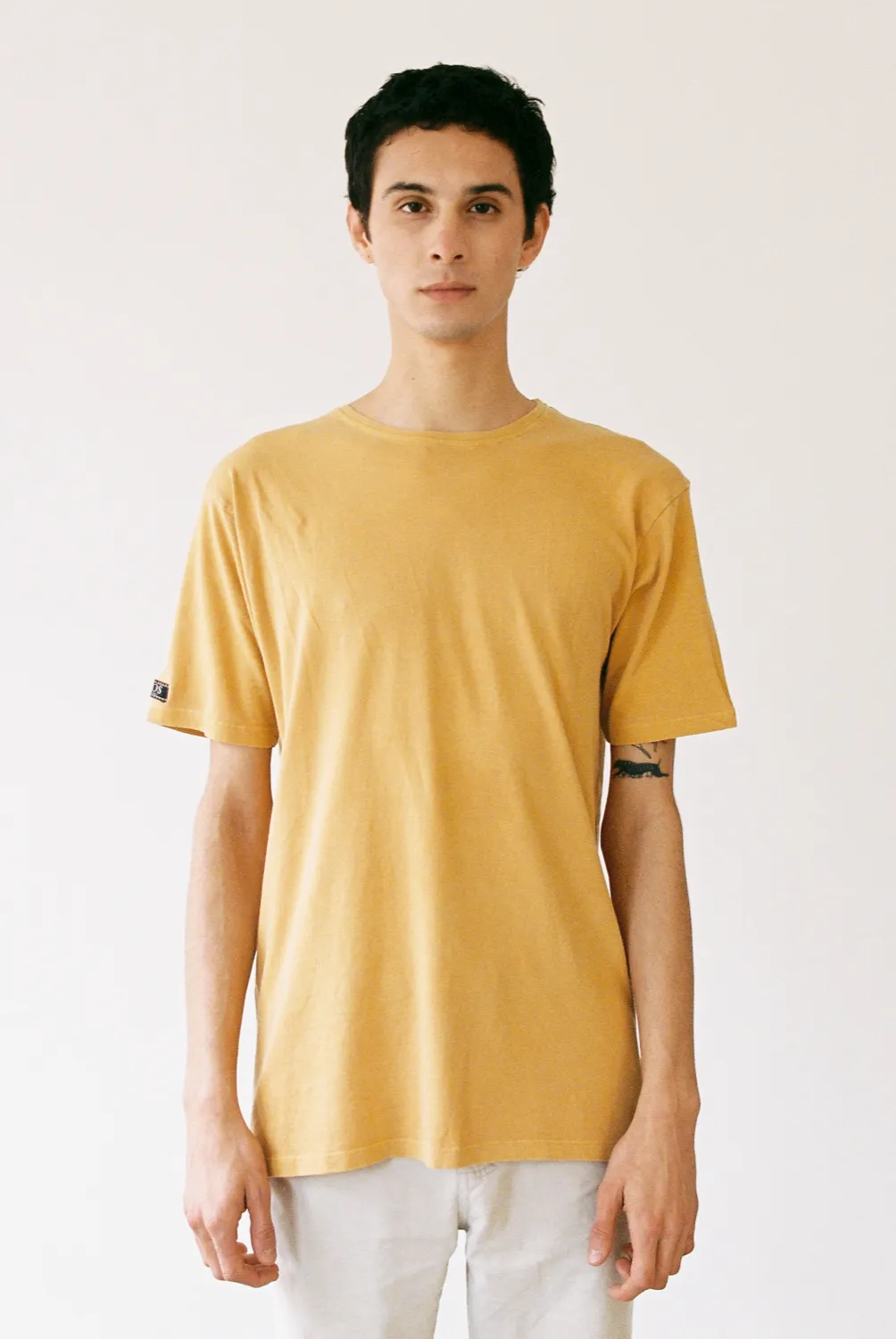 Camiseta Amarillo