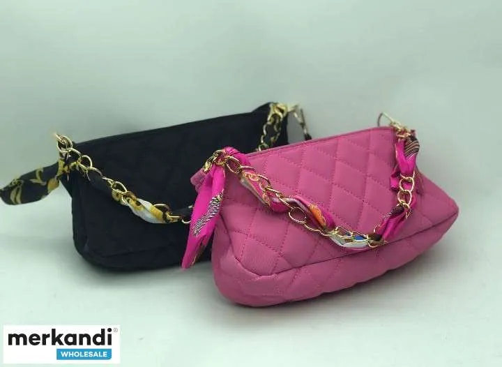 Echa un vistazo a nuestra variedad de bolsos que resaltan tu estilo individual