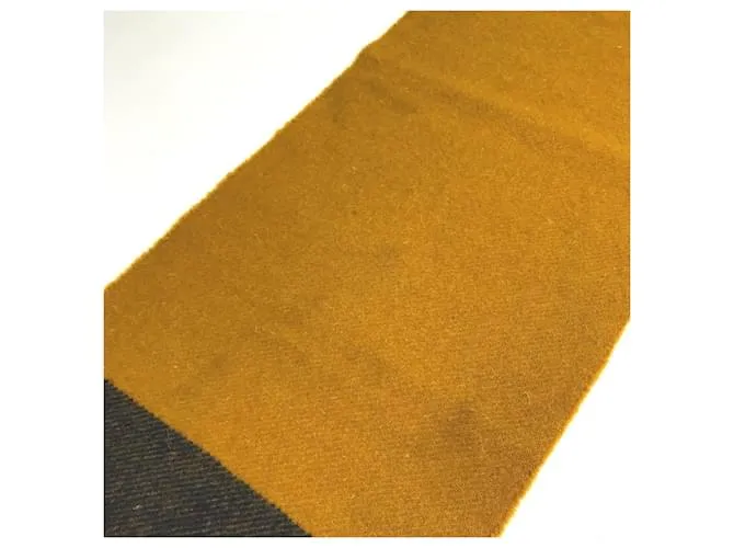 Hermès Amarillo 