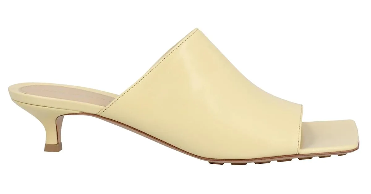 Mule stretch amarillo Bottega Veneta 