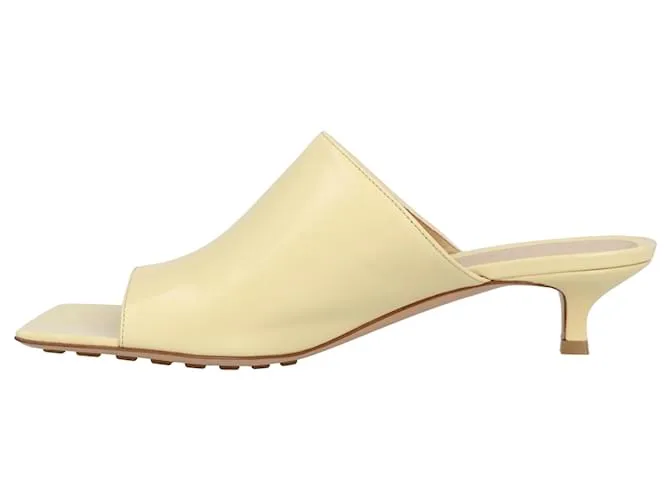 Mule stretch amarillo Bottega Veneta 