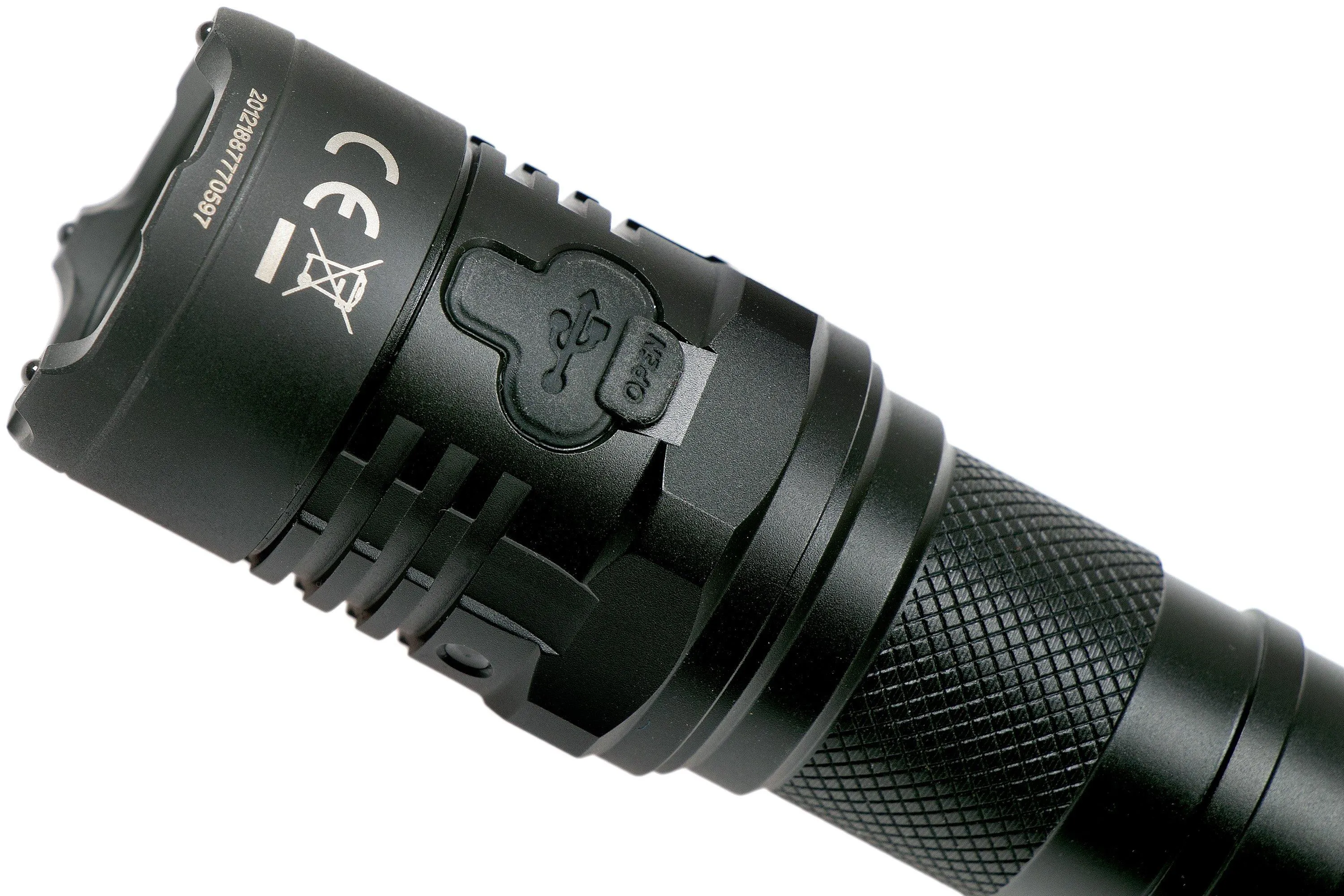 Nitecore P20i linterna táctica recargable