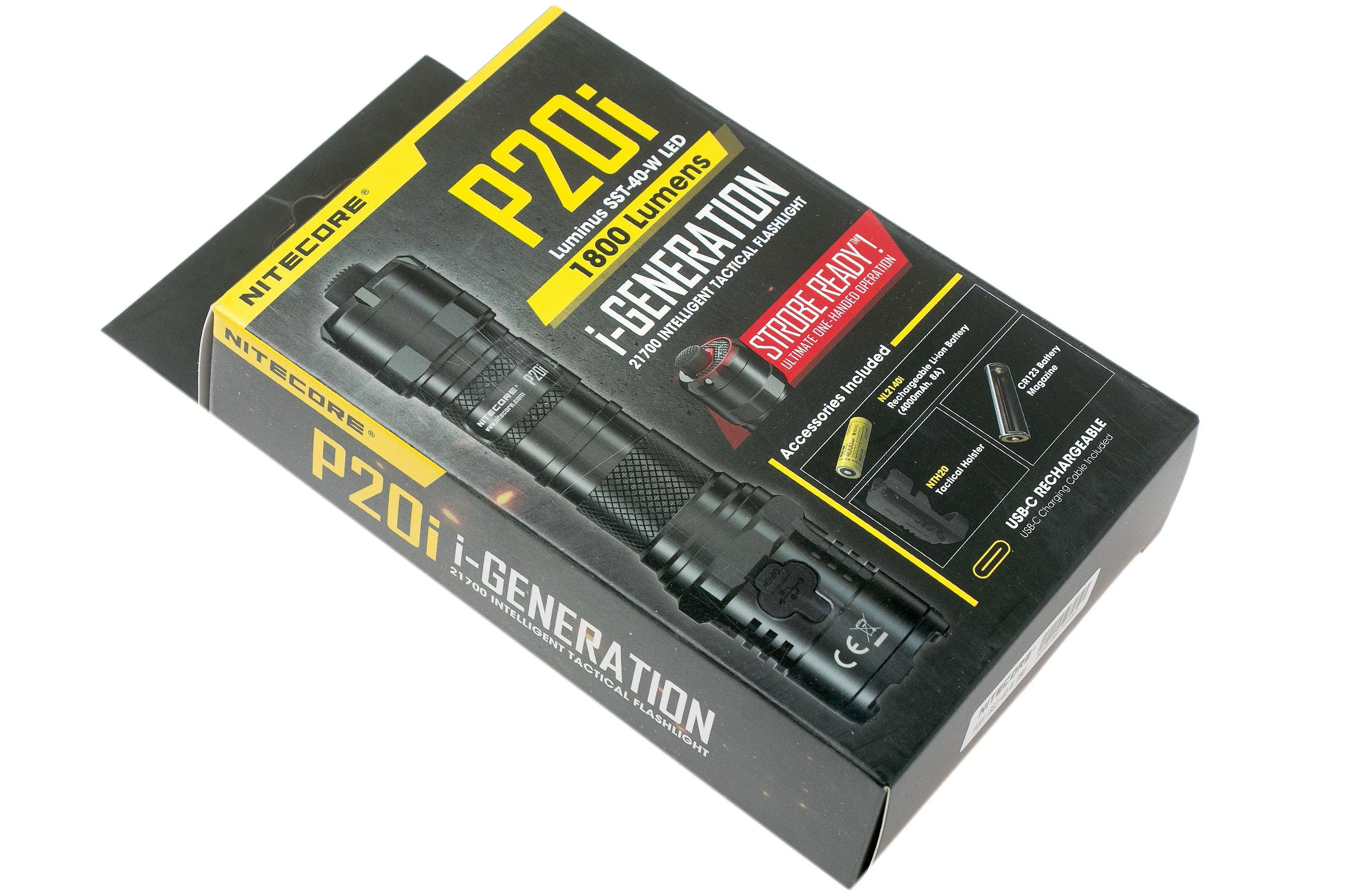 Nitecore P20i linterna táctica recargable