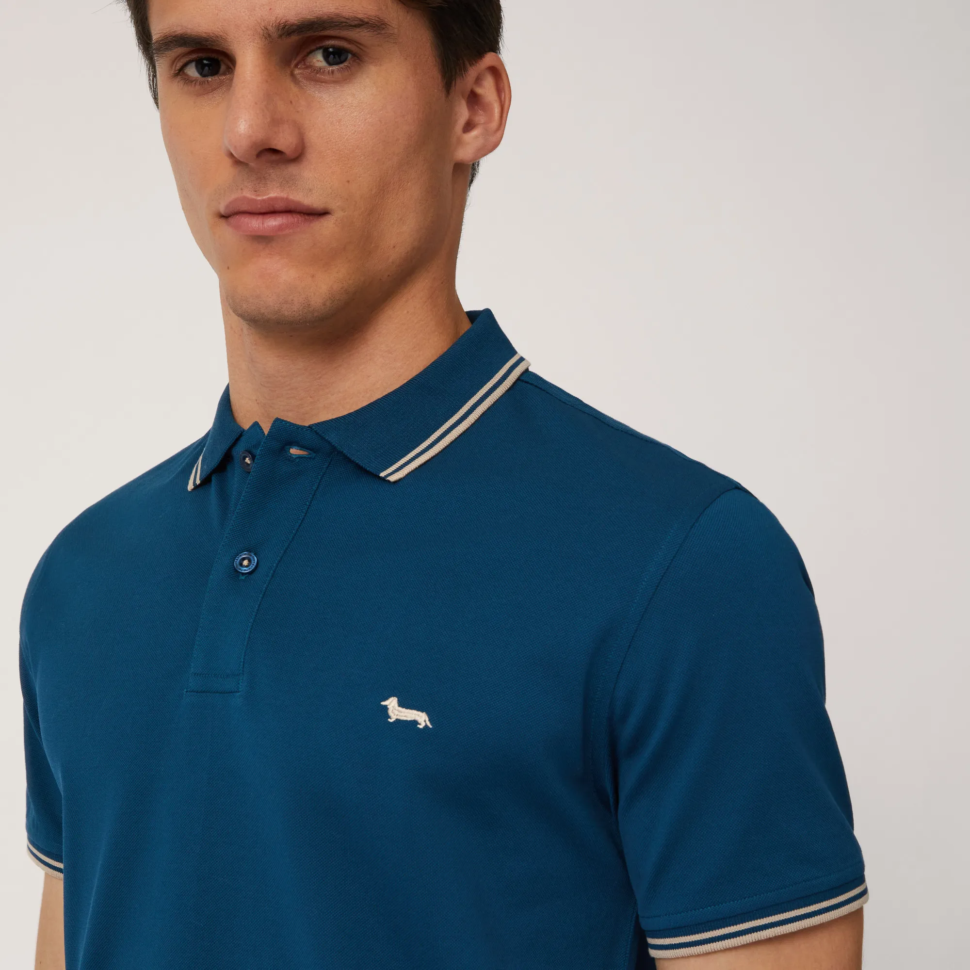Polo Vietri con detalles de rayas