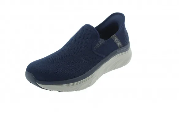 SKECHERS D´LUX WALKER SLIPINS