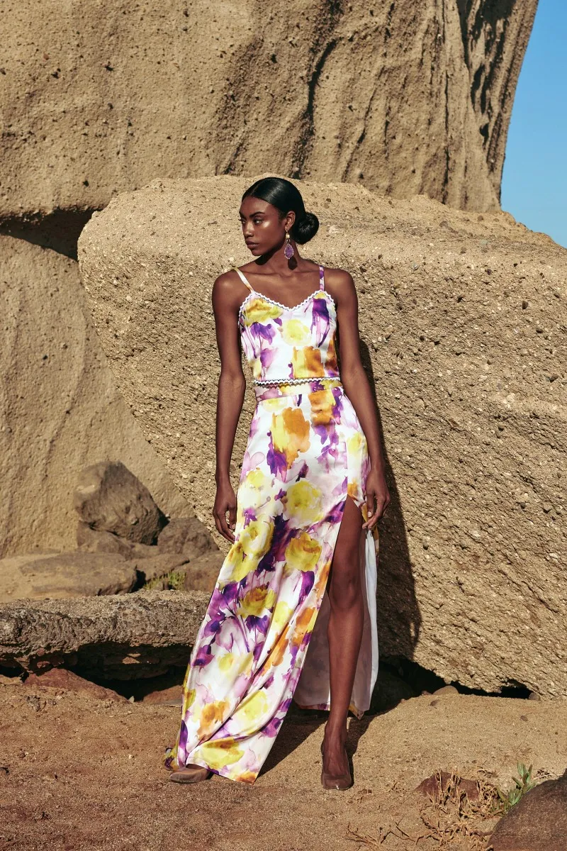 Top lencero estampado flores amarillo y morado Castro