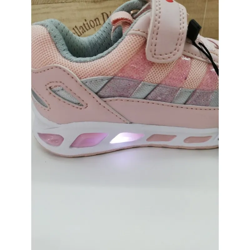 Zapatilla luces Chika 10 LUZ02