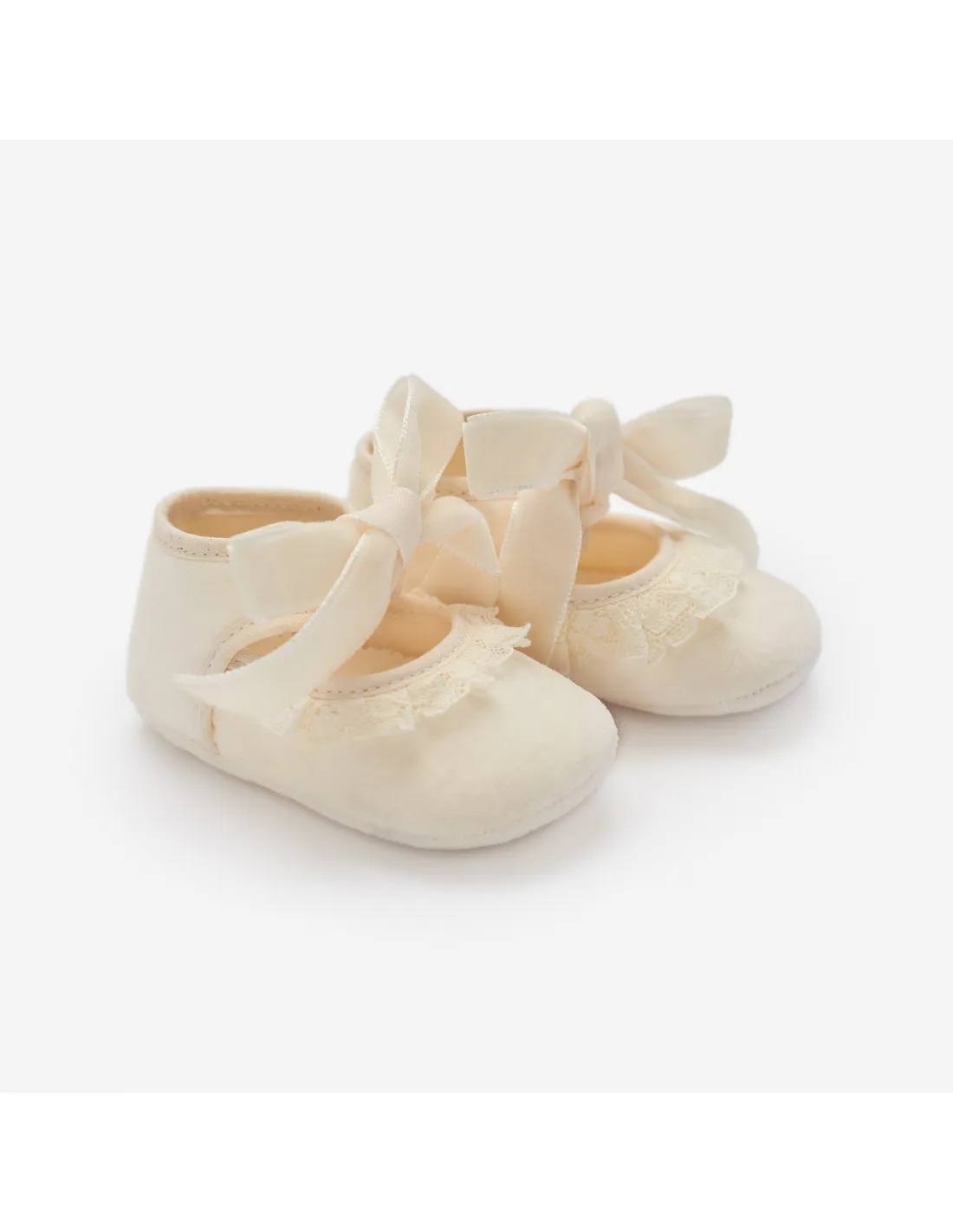 Zapatito terciopelo con puntilla Paz de Paz Rodriguez Invierno