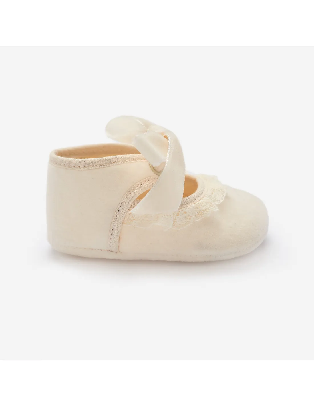 Zapatito terciopelo con puntilla Paz de Paz Rodriguez Invierno