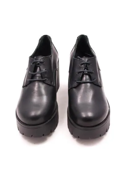 zapato is to me tacón negro