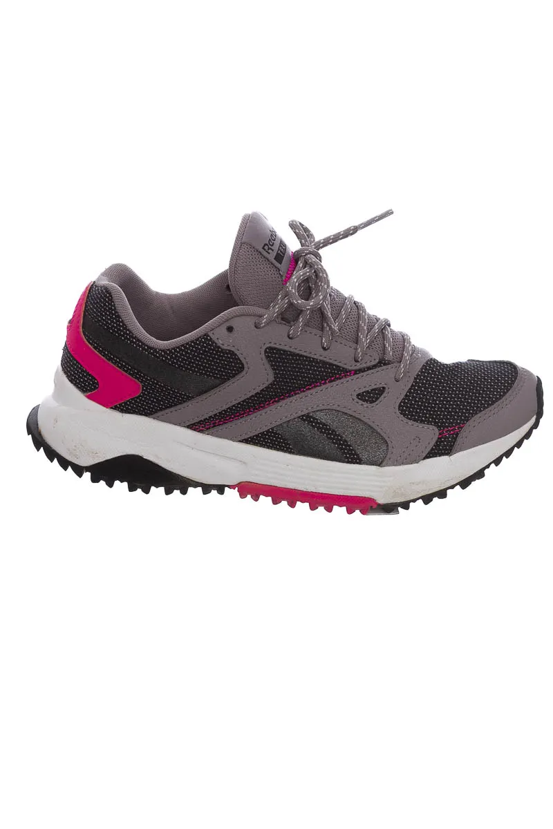 ZAPATOS COLOR GRIS  REEBOK