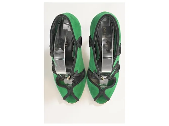Zapatos Lagoon Cut Out Sergio Rossi en ante verde 